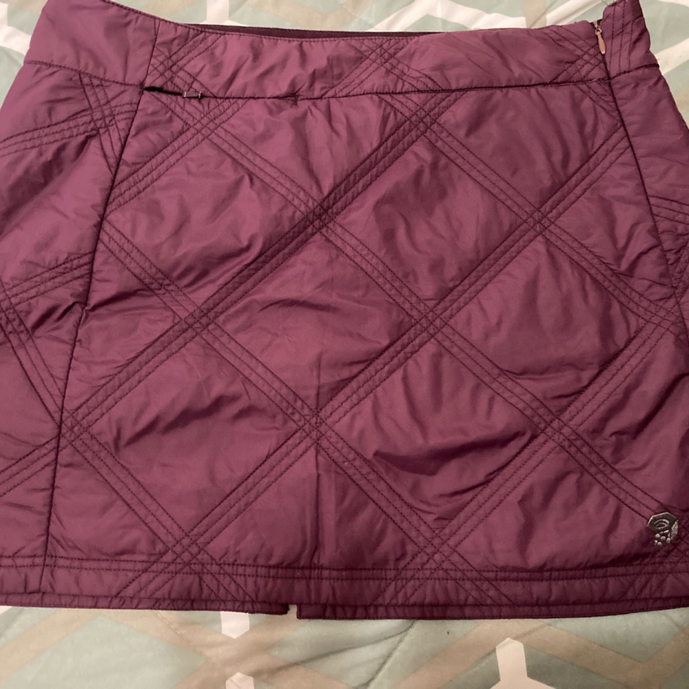 Mountain hardware insulated skirt